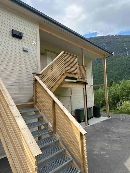 Loen Panorama Apartment Stryn Exterior photo